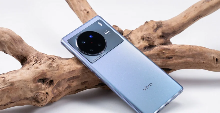 vivo X90怎么样？多少钱与手机壳推荐